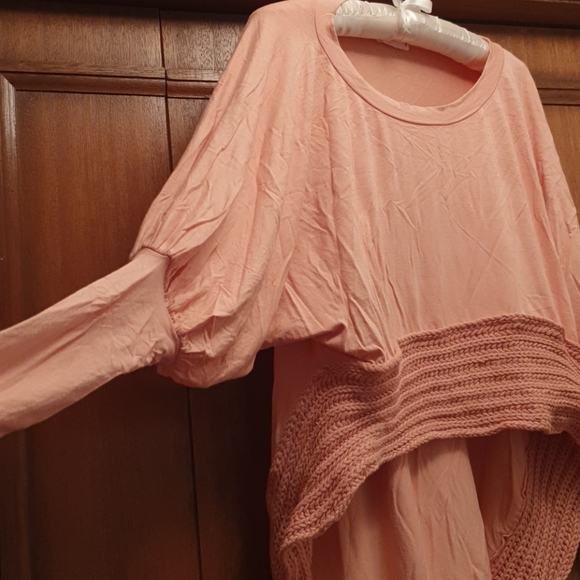 Salmon colour  Hi-low top/sweater, very unique - Picture 3 of 6